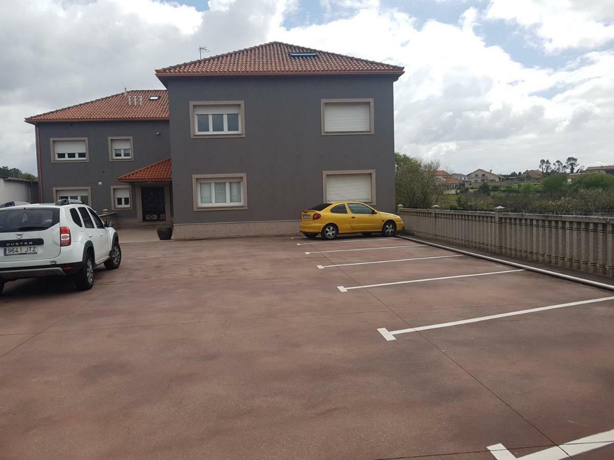 Apartamento En Zona Costera, Muy Cerquita De La Playa Appartement Pobra Do Caraminal Buitenkant foto